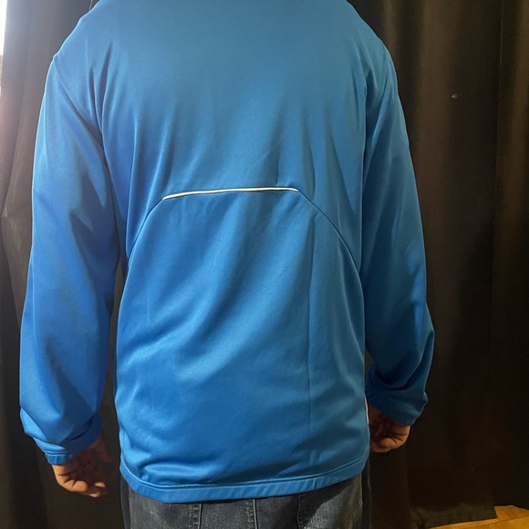 Adidas brand full zip sweater. What a fantastic colour and mint condition - Picture 3 of 3